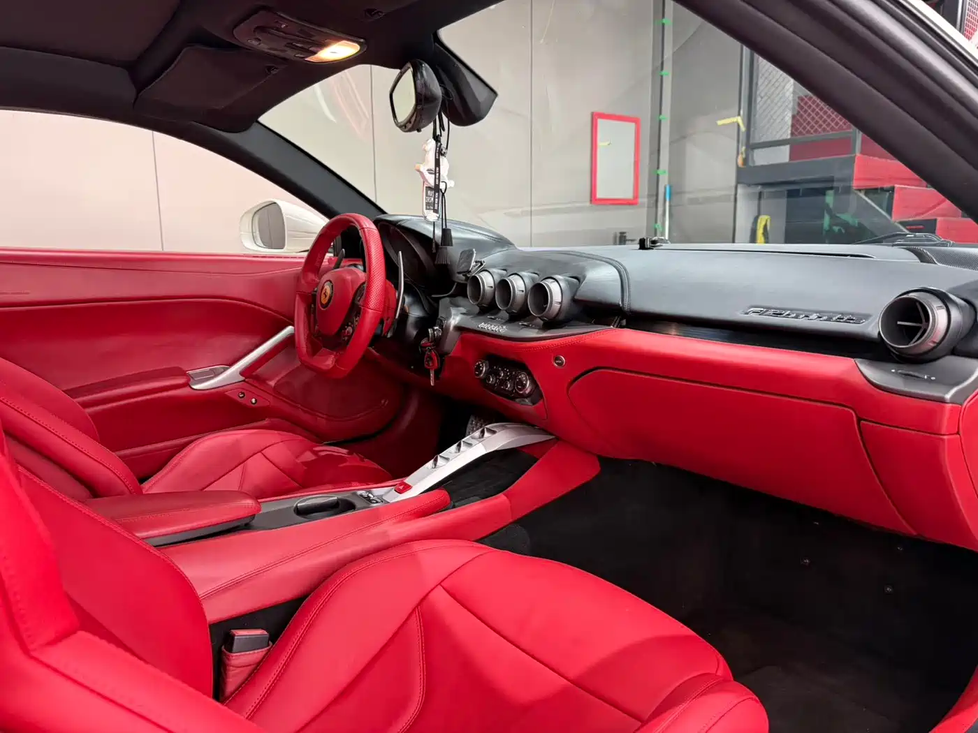 Ferrari F12berlinetta 2013 2013 6.3L Standard