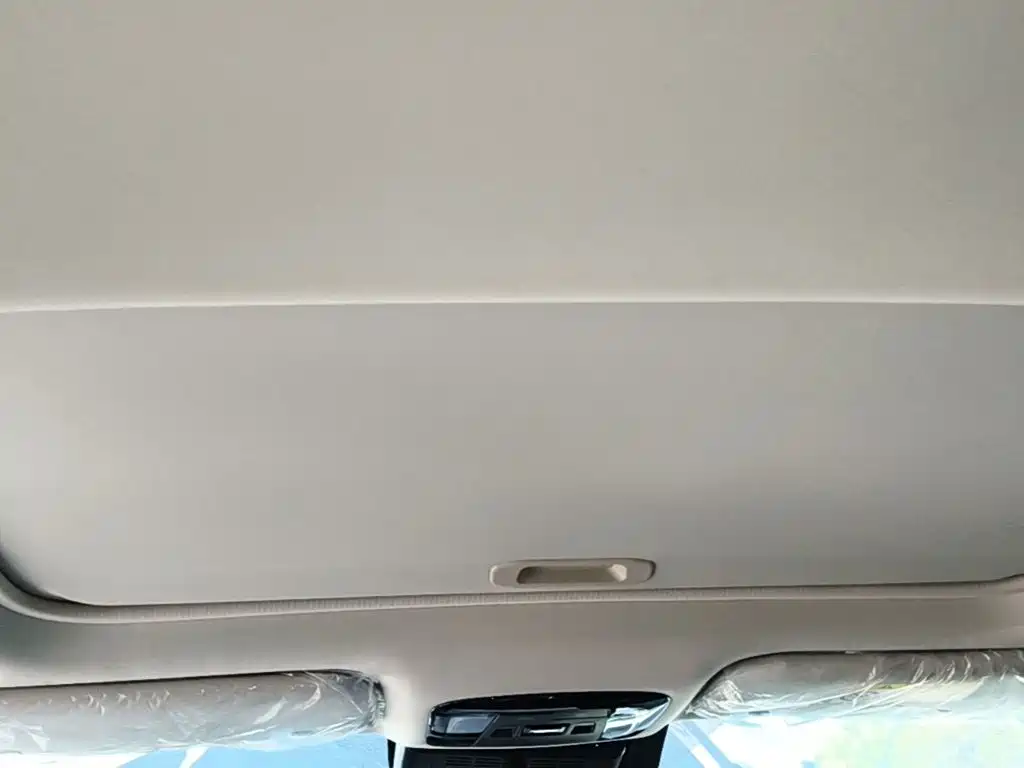 Toyota Camry 2025 2024 2.0GVP Luxury Edition