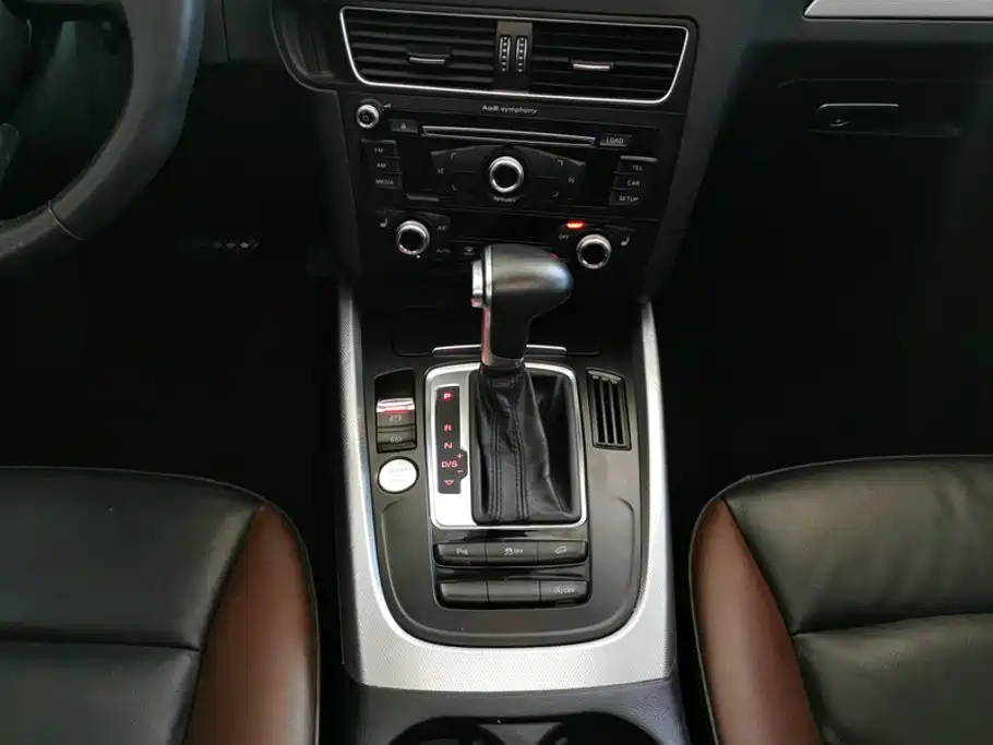 Audi Q5 2018 2018 Collector's Edition 40 TFSI Technology