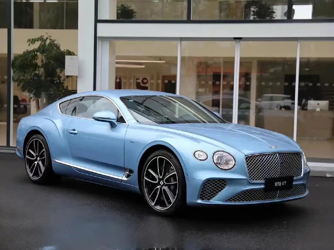 2025 Bentley Continental