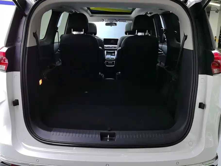 SAIC Maxus Maxus G50 2024 2023 Model PLUS 1.5T Happiness Recommended Auto Cruise Edition