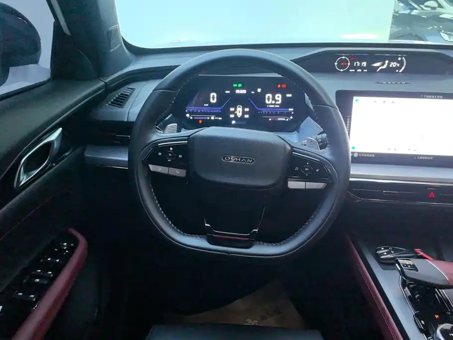 Changan Oshan Z6 2025 2023 Blue Whale 1.5T DCT Smart Cool Edition