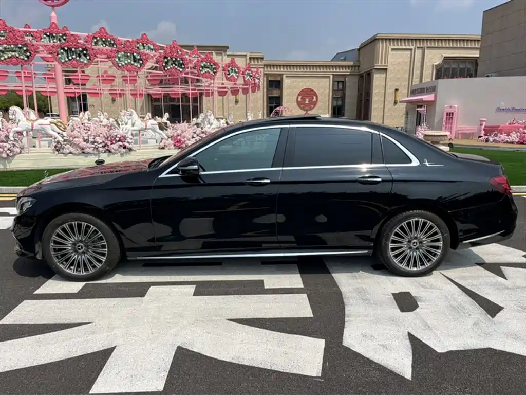 Mercedes-Benz E-Class 2019 E 300 L Sport Fashion фото 10