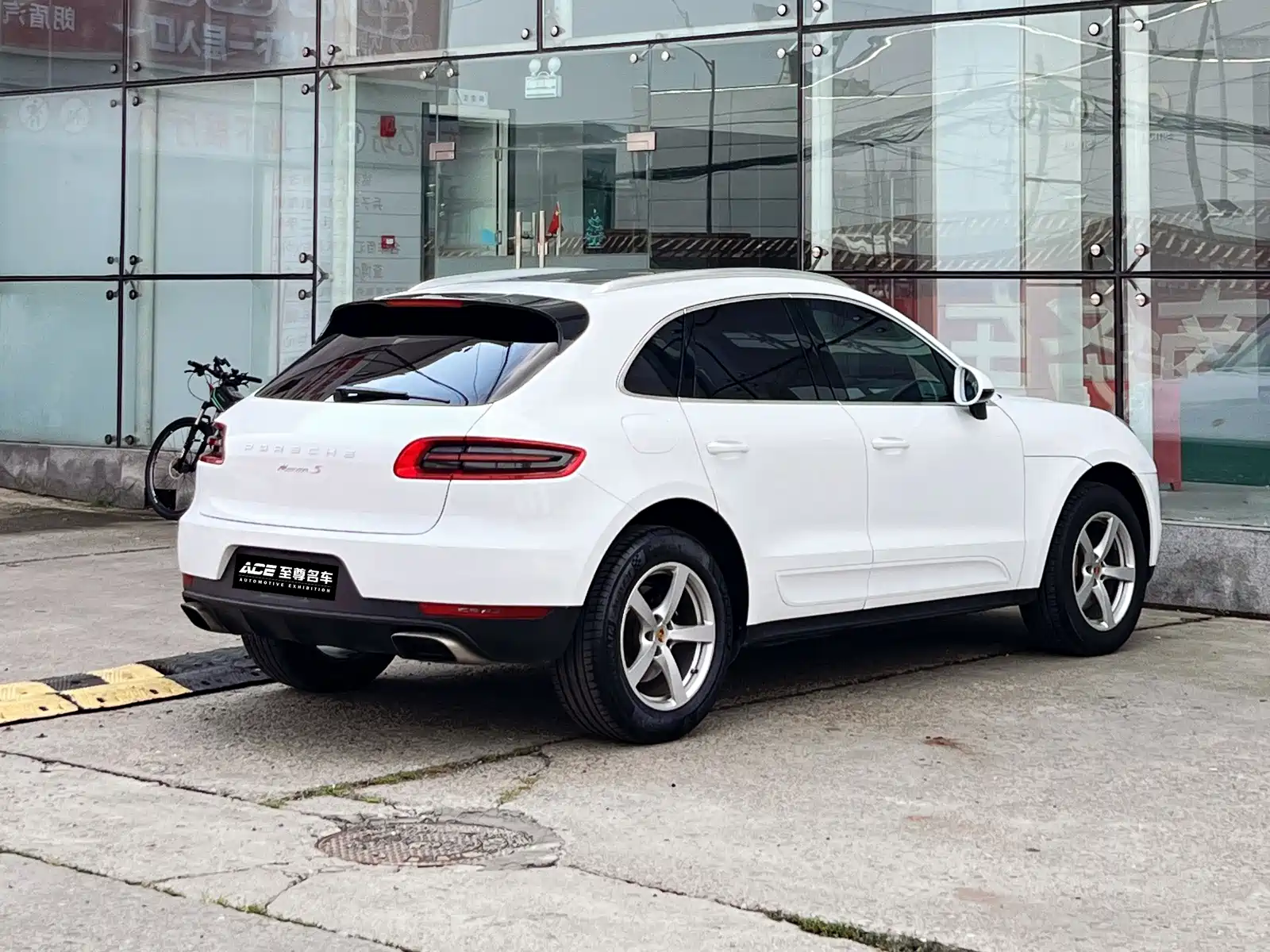 Фото 4 - Porsche Macan
