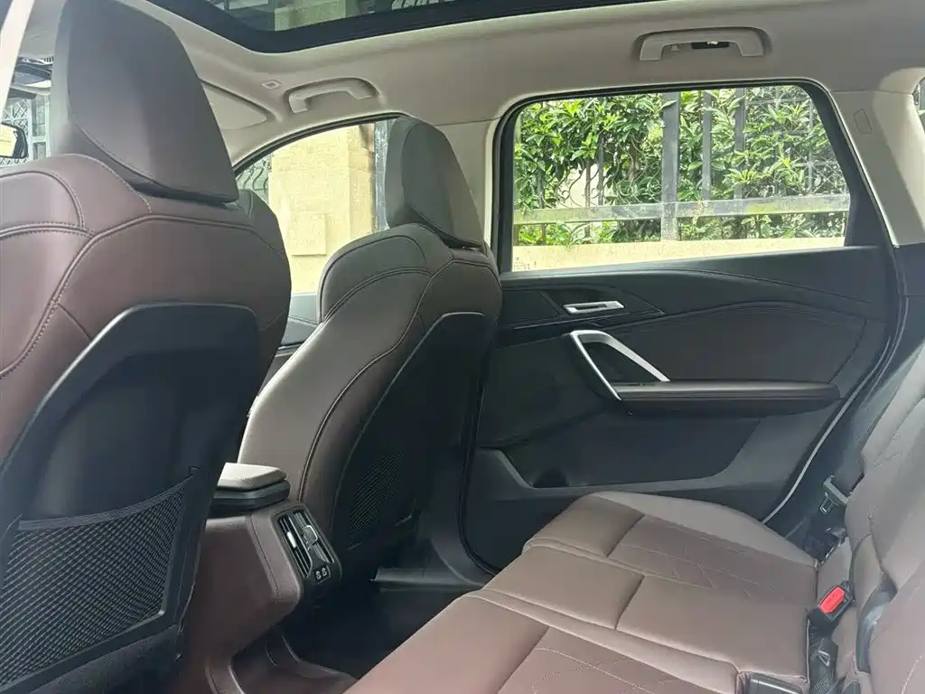 BMW X1 2023 sDrive20Li X Design Package фото 7