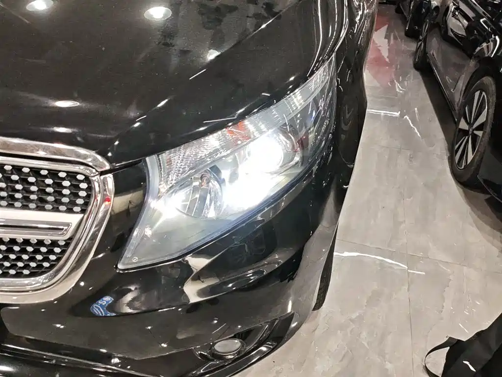 Mercedes-Benz Vito 2021 2.0T Elite 7-Seater фото 18