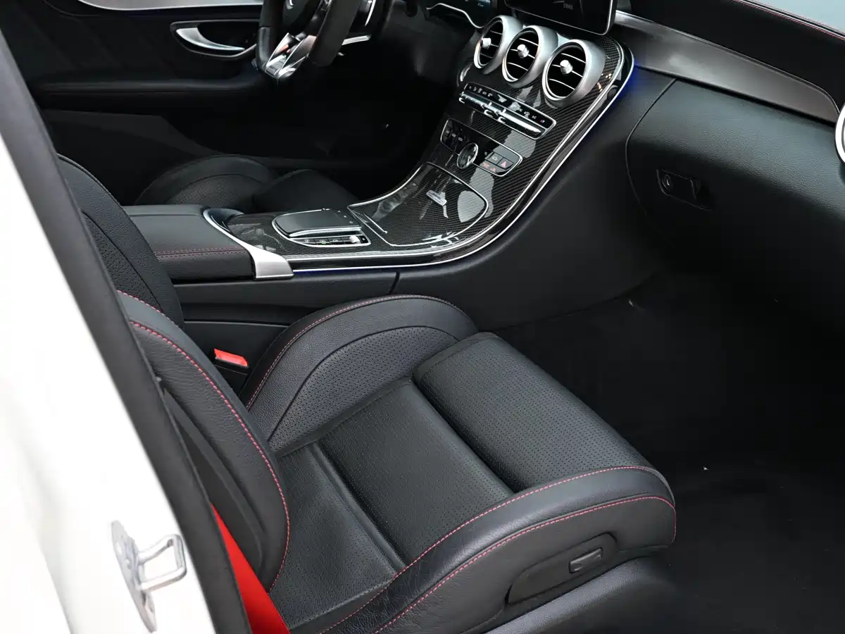 Mercedes-Benz C-Class AMG 2019 AMG C 43 4MATIC Estate Special Edition фото 15