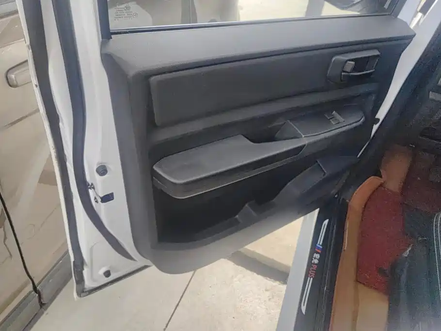 Wuling Motors Wuling Hongguang PLUS 2020 2020 1.5L Manual Standard 5-seater