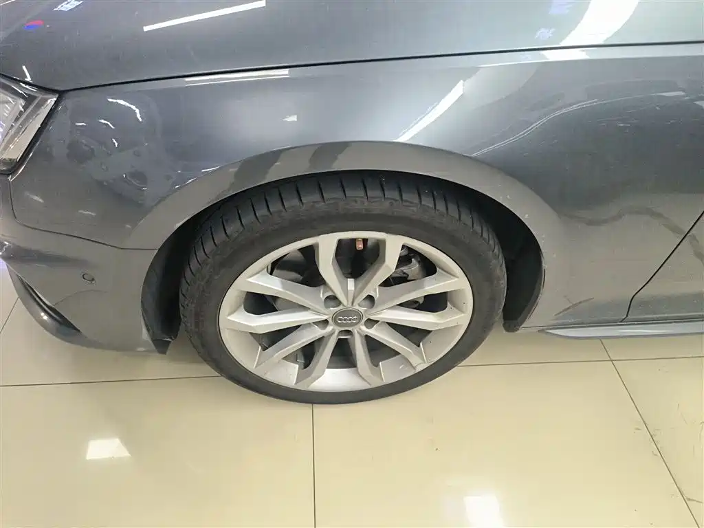 Audi A4L 2019 40 TFSI Fashion (China V) фото 25