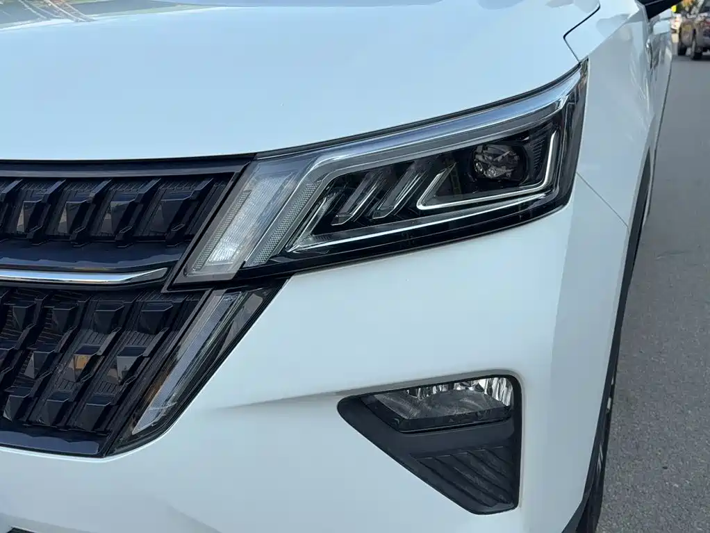 Wuling Motors Wuling Xingchen 2023 2021 1.5T CVT Starlight Edition