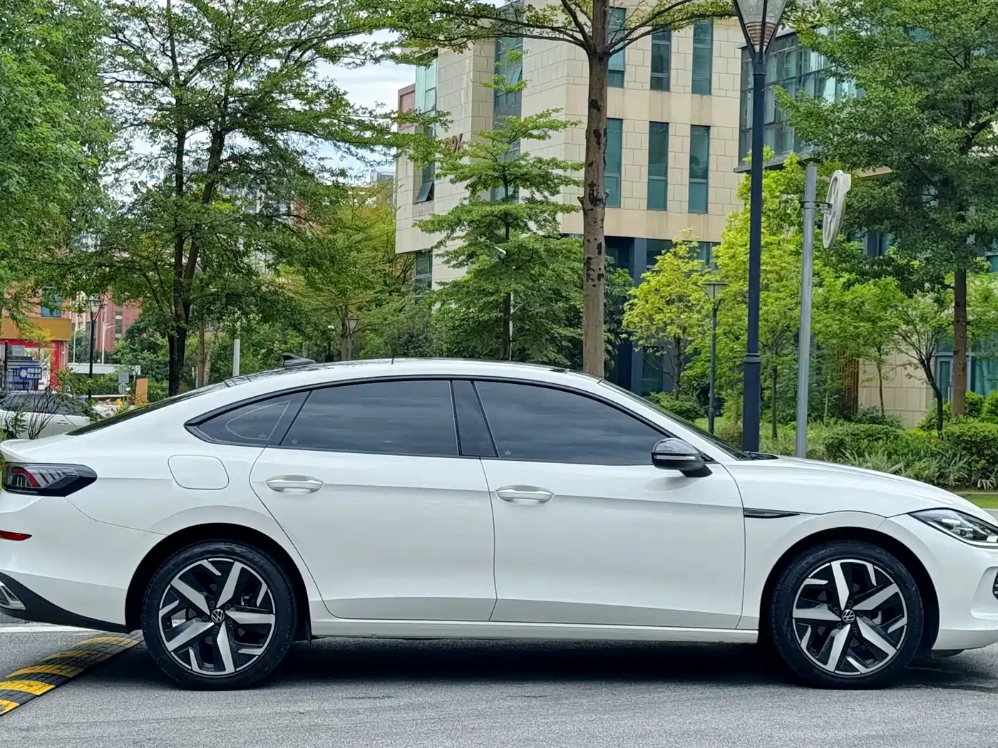 Volkswagen Lamando, миниатюра 7