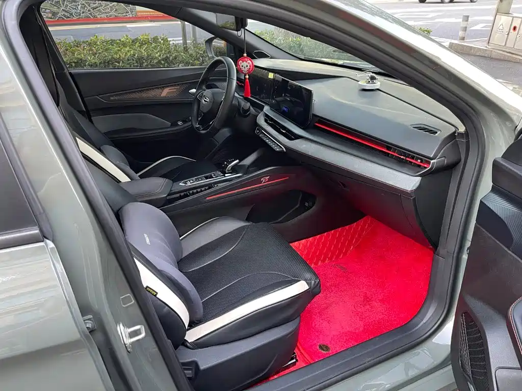 Фото 5 - Geely Binrui