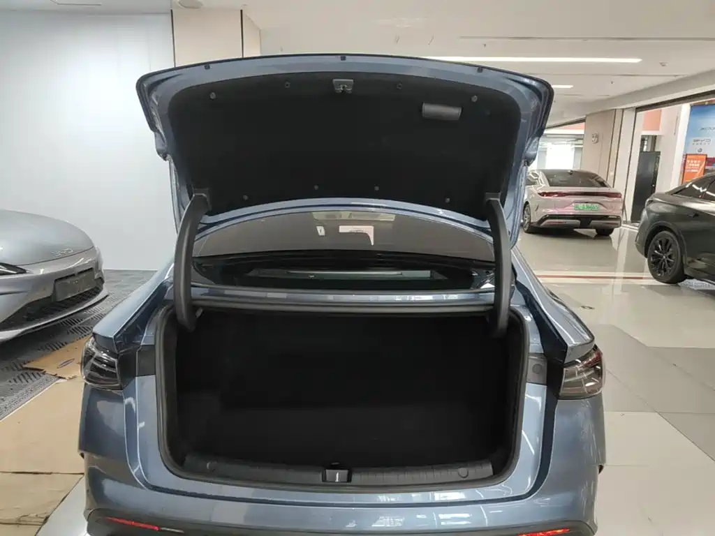 BYD Seal 06 New Energy 2025 2025 DM-i Smart Drive Edition 120KM Luxury
