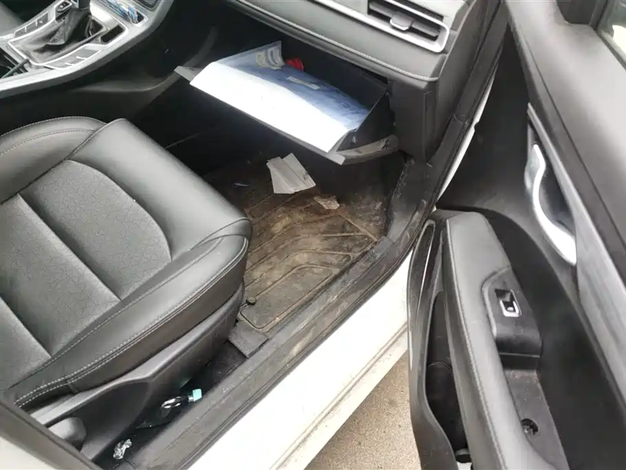 GEELY AUTOMOBILE EMGRAND