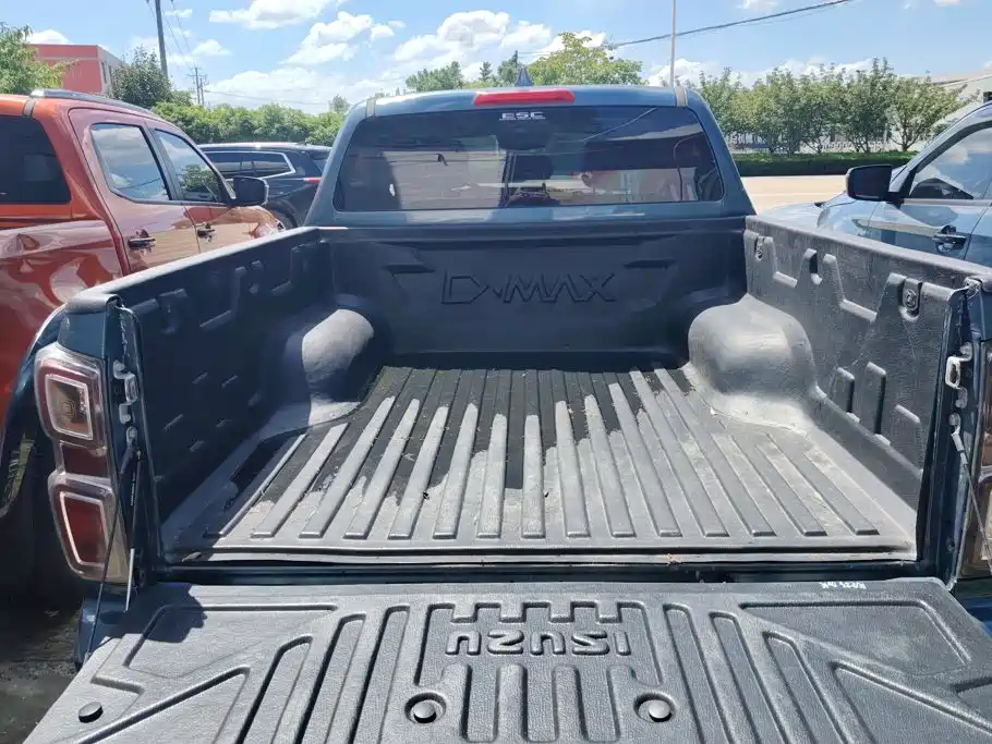 2023 Isuzu D-MAX
