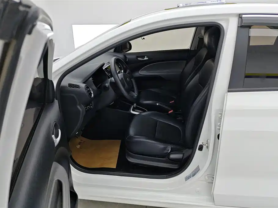 Kia Huan Chi 2020 Facelift 1.4L Auto Comfort Sunroof Edition фото 9