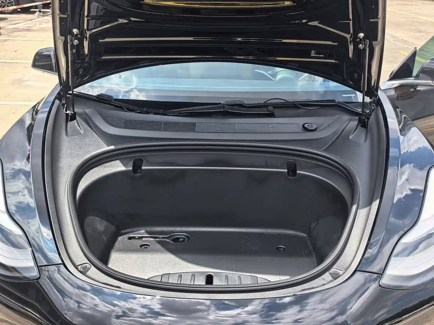Tesla Model 3 2020 2020 Facelift Standard Range RWD Upgrade
