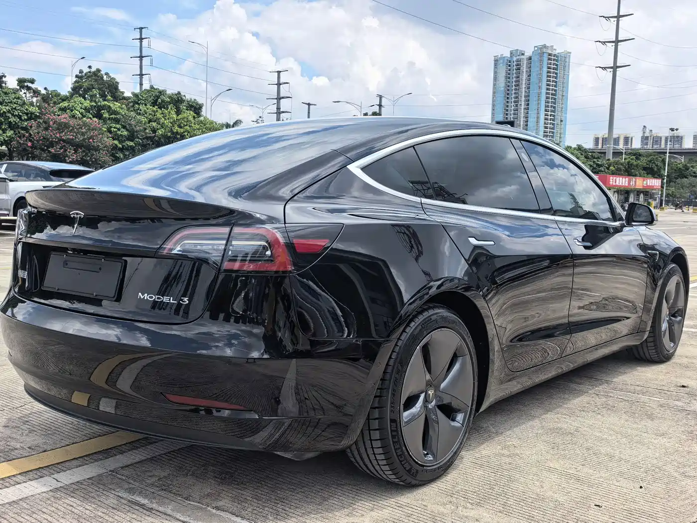 Tesla Model 3 2020 2020 Facelift Standard Range RWD Upgrade