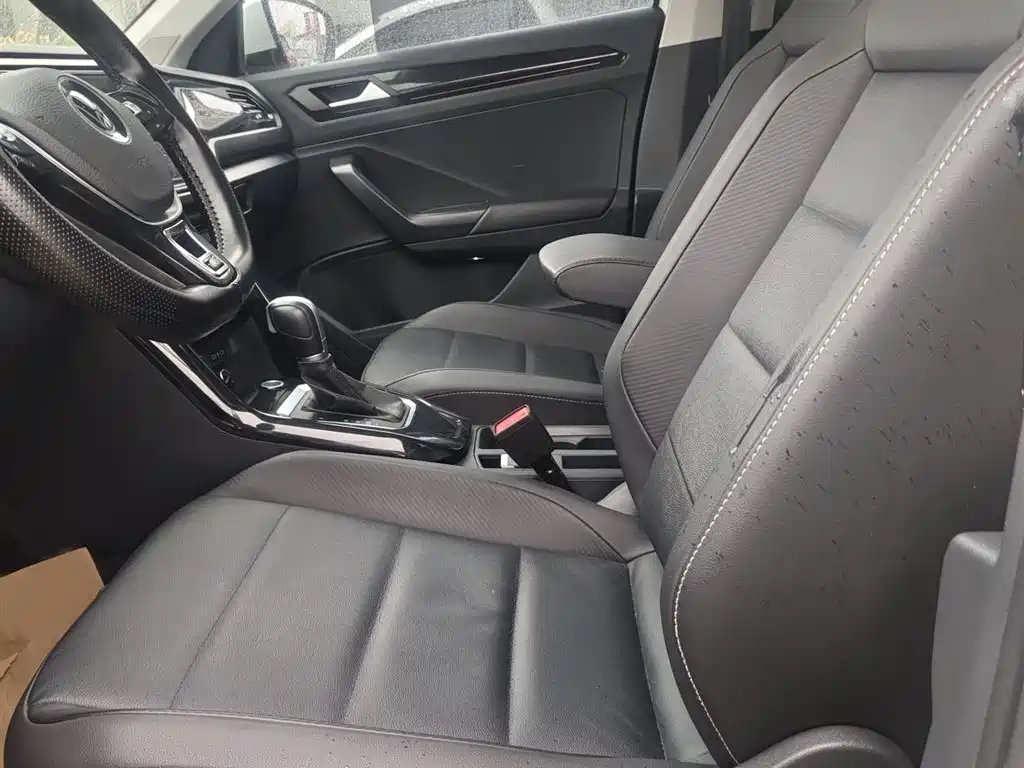 Volkswagen T-ROC 2022 280TSI DSG 2WD Elite PLUS фото 16