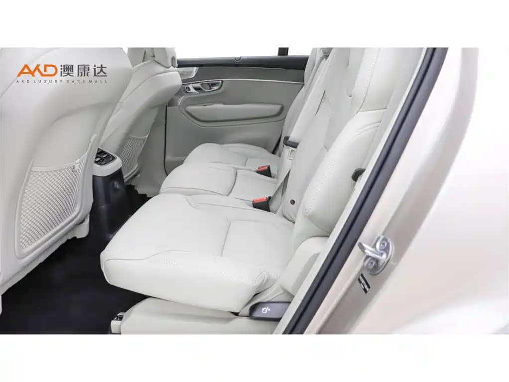 VOLVO XC90 PLUG IN HYBRID