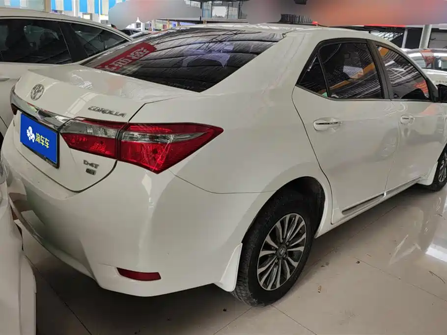 Toyota Corolla 2017 Facelift 1.2T S-CVT GL-i фото 3