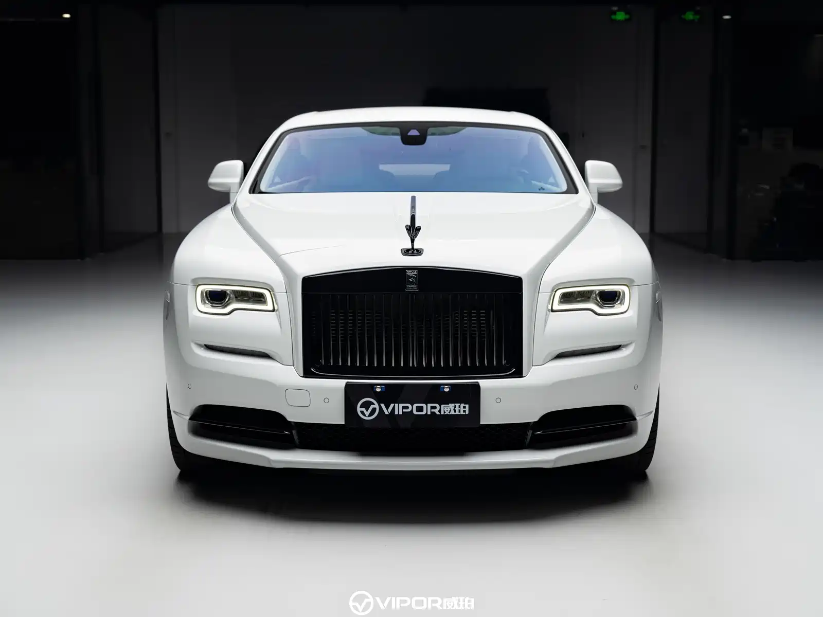 Фото 2 - Rolls-Royce Wraith