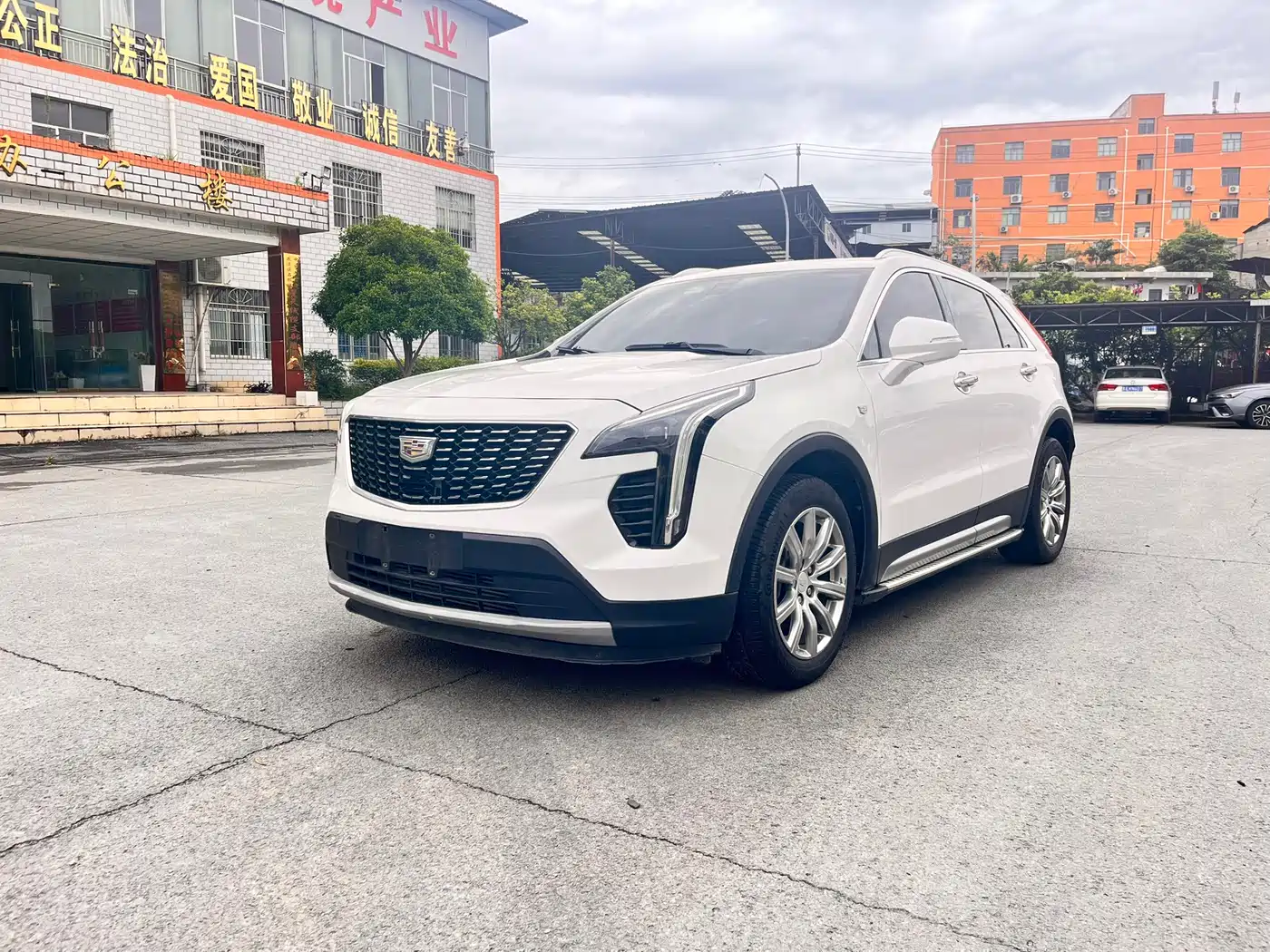 Cadillac XT4 2018 28T FWD Leading Edition фото 3