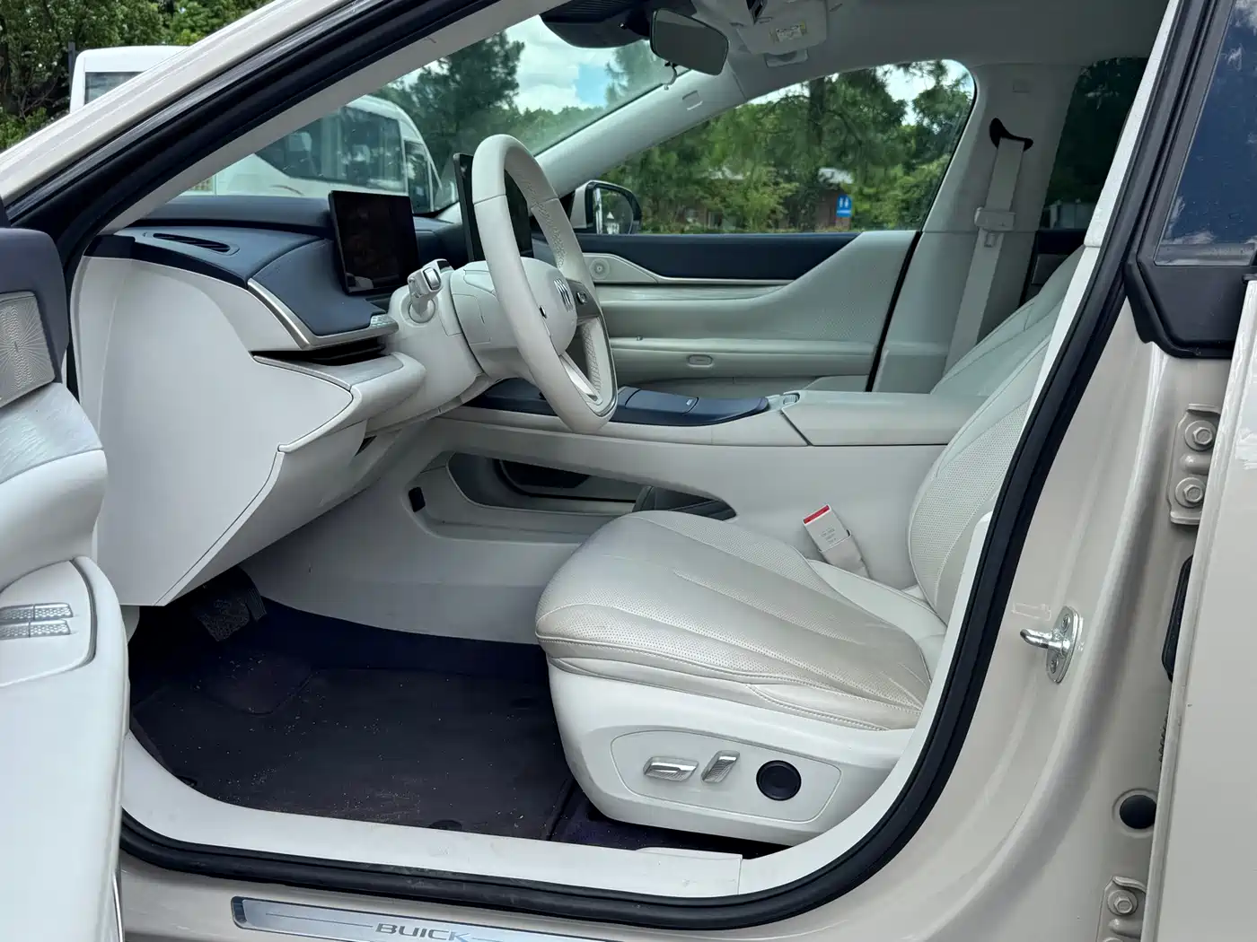 Buick Zenith Sedan 2025 2025 Model Base Version