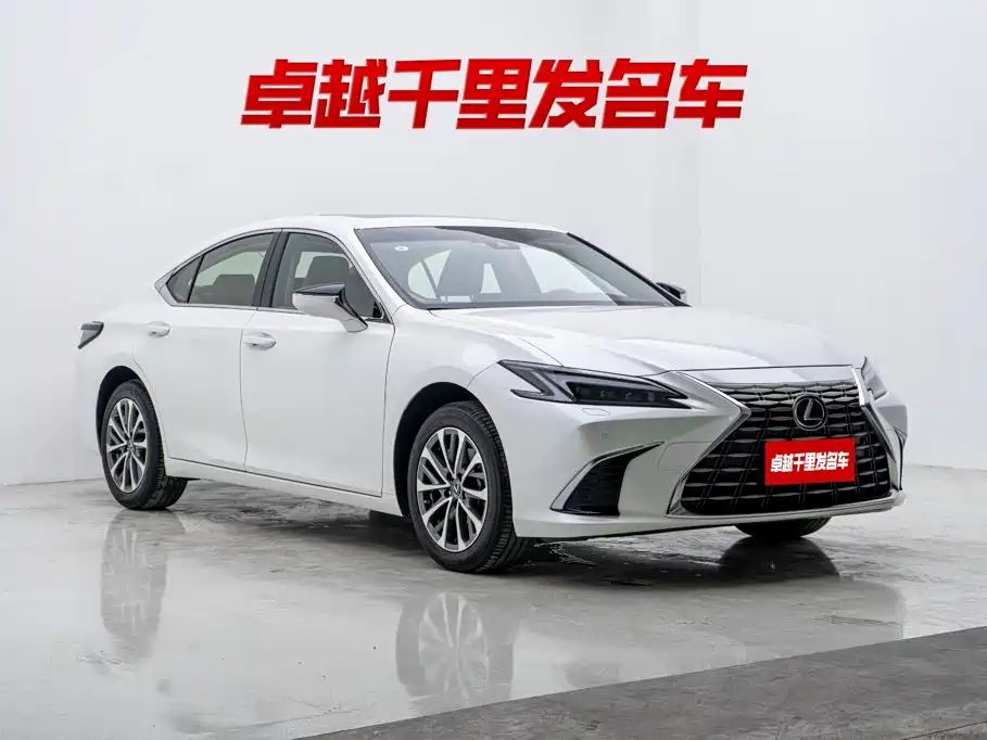 Lexus ES 2025 2025 200 Ultimate Edition