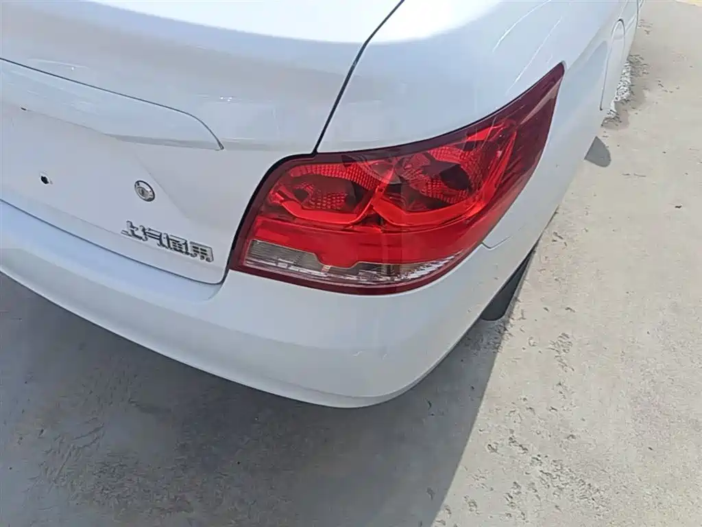 Chevrolet Sail 2016 Sail 3 1.3L Manual Comfort Sunroof Edition фото 8