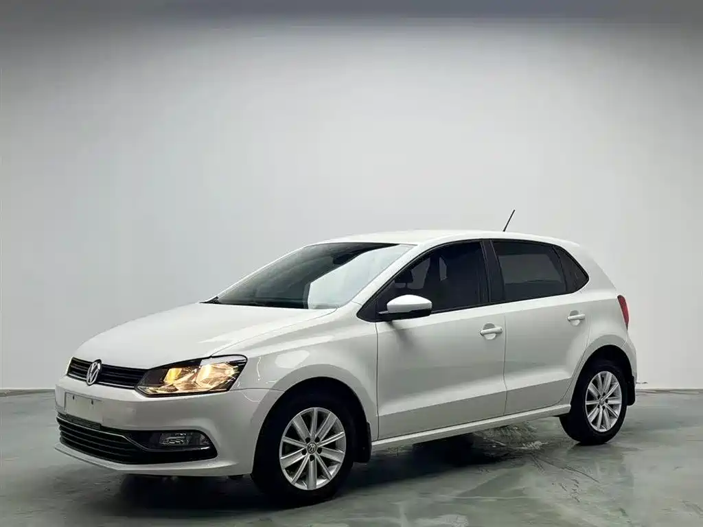 Volkswagen Polo 2014 1.6L Automatic Comfort Edition