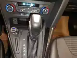 Фото 14 - Ford Focus