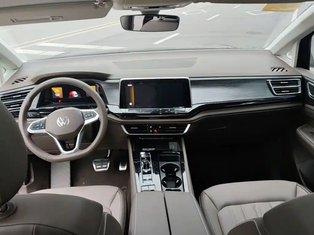 Volkswagen Viloran 2025 2024 380TSI Prestige Edition
