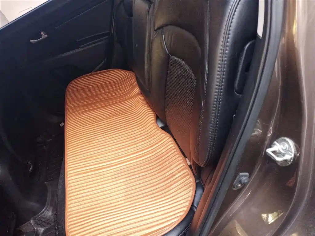 Kia Sportage 2015 2.0L Automatic 2WD GL фото 17