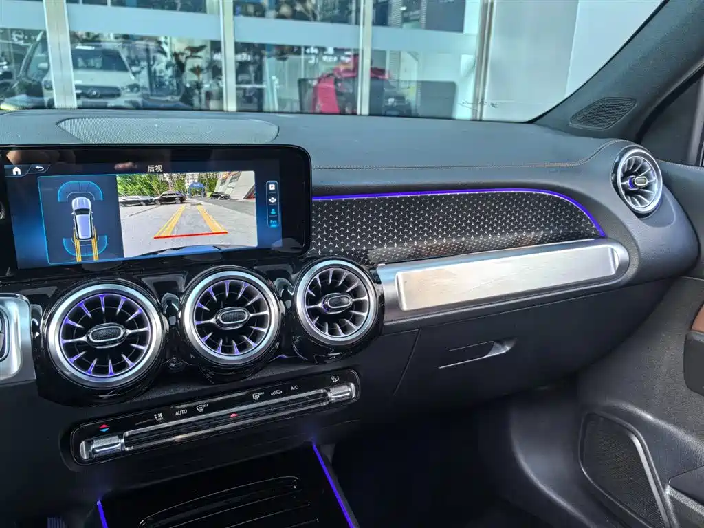 Mercedes-Benz GLB 2024 GLB 200 Dynamic фото 9