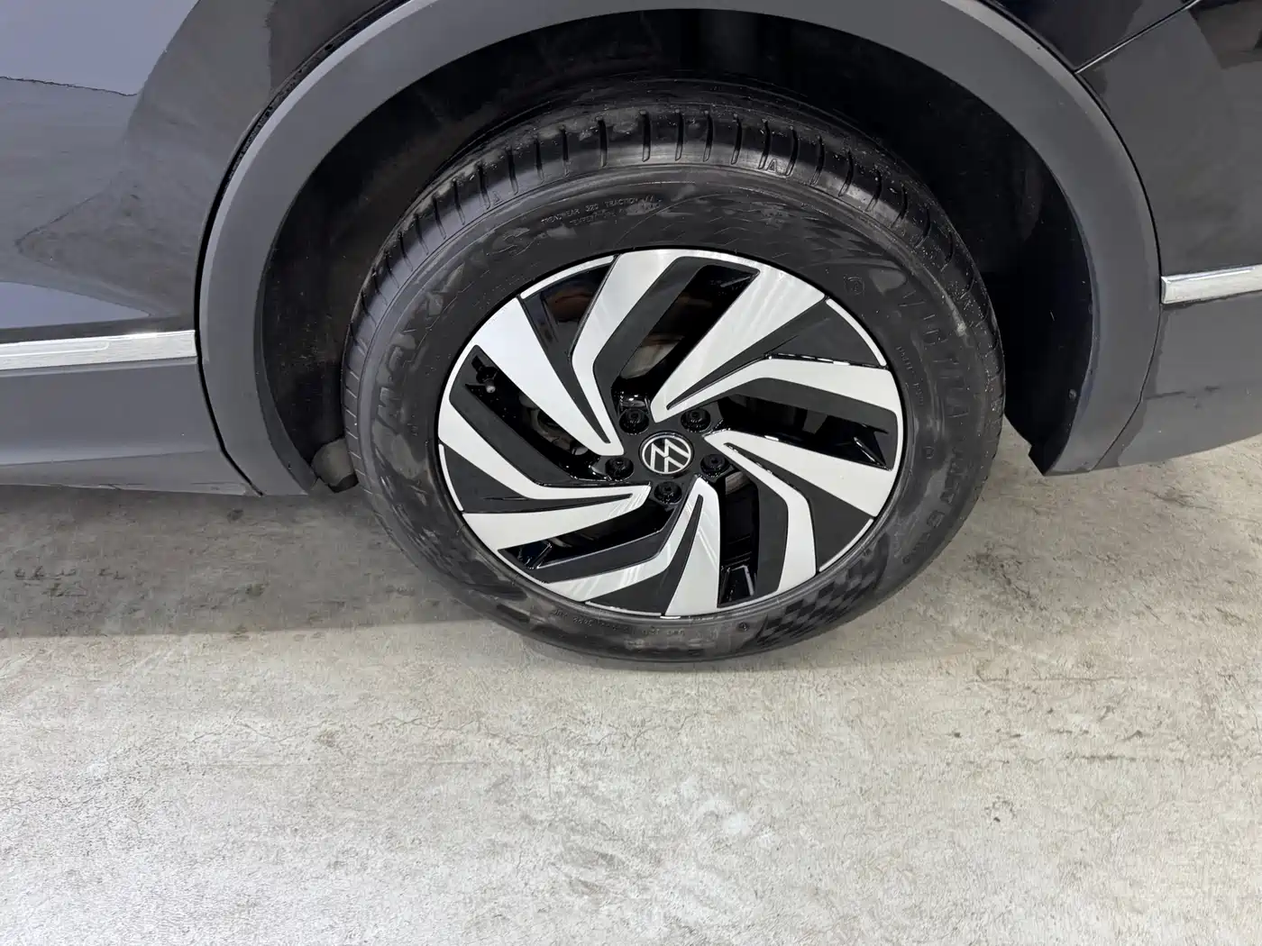 Volkswagen Tiguan L 2023 280TSI 2WD Trend Limited Edition фото 25