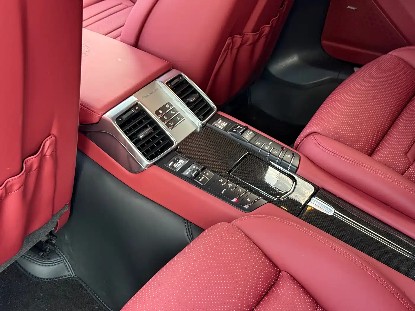 Porsche Panamera 2016 Panamera Edition 3.0T фото 11