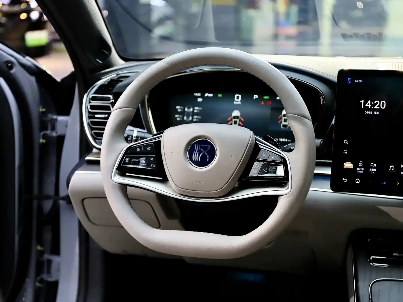 BYD Han 2025 DM-i 125KM LiDAR Smart Driving фото 14