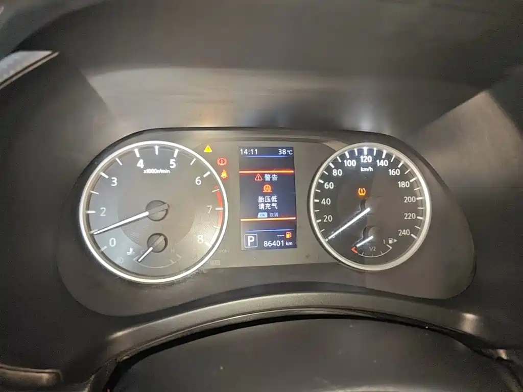 Фото 12 - Nissan Sylphy