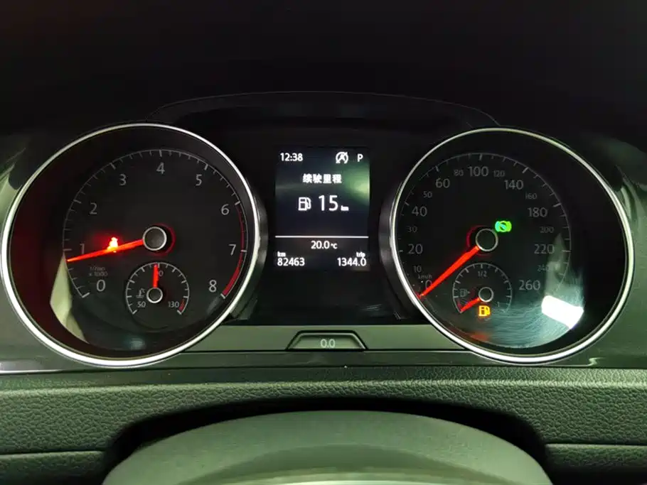 Volkswagen Golf 2018 230TSI Automatic Comfort фото 14