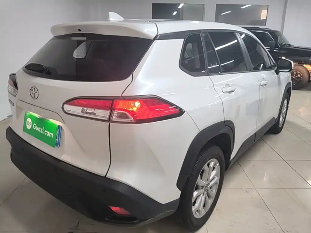 Toyota Frontlander 2025 2024 2.0L CVT Elite Plus Edition