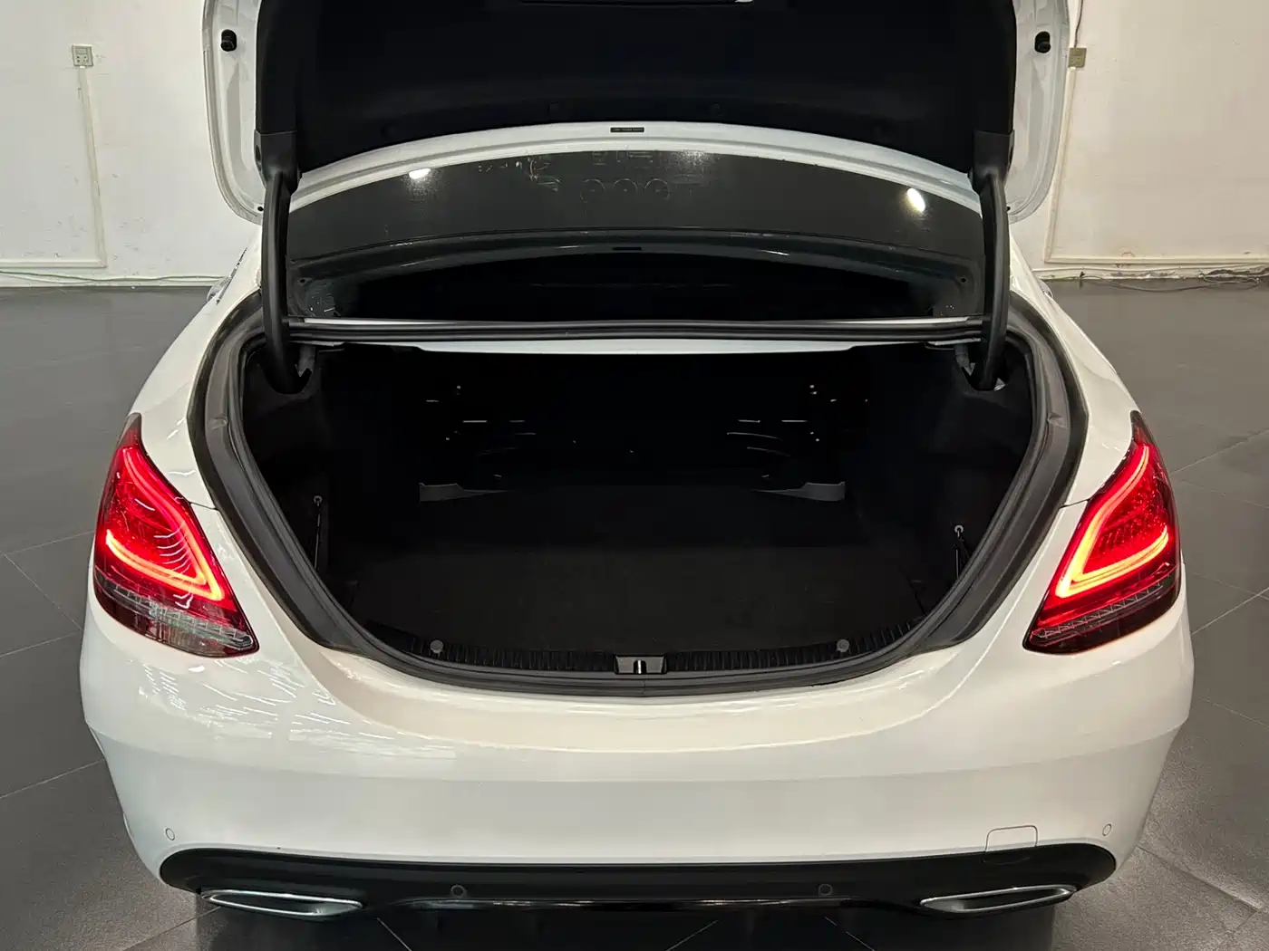 Mercedes-Benz C-Class 2021 C 260 L Sport Starry Exclusive Edition фото 28