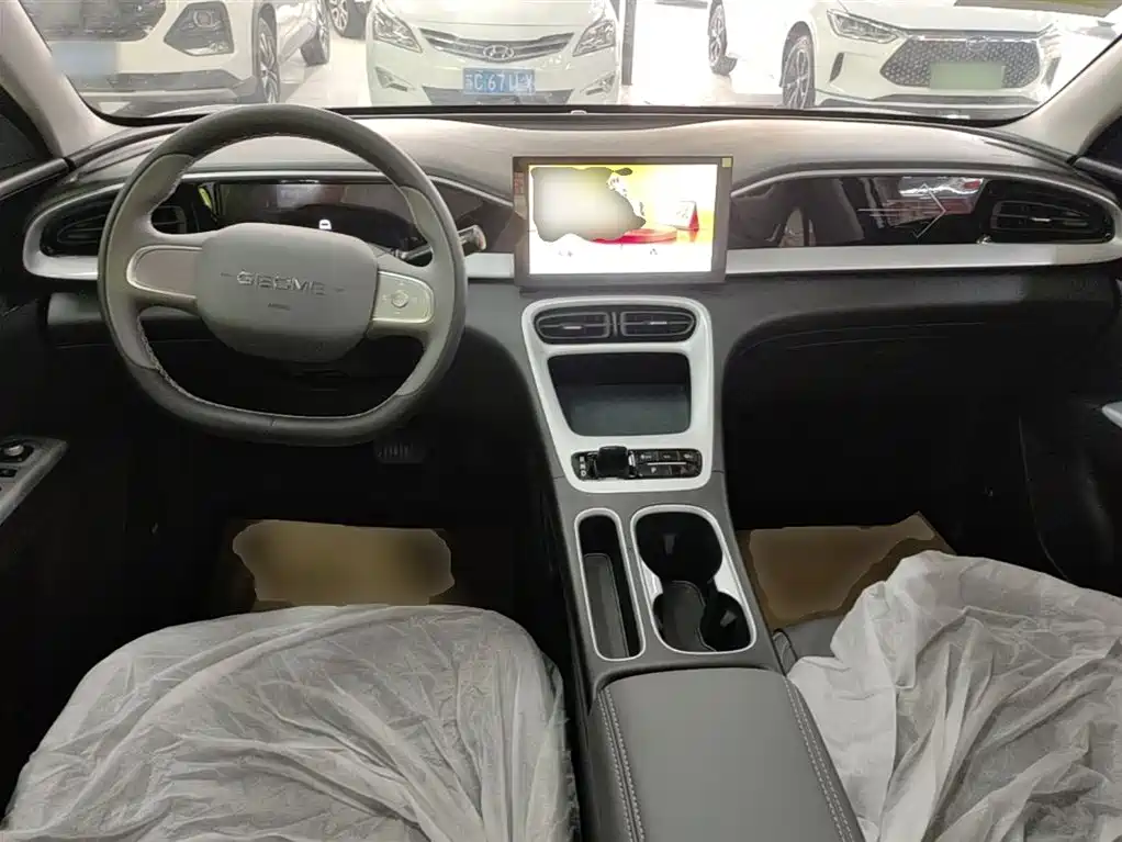 Geely Galaxy Starry Wish 2026 Edition 310km Youth Version фото 10