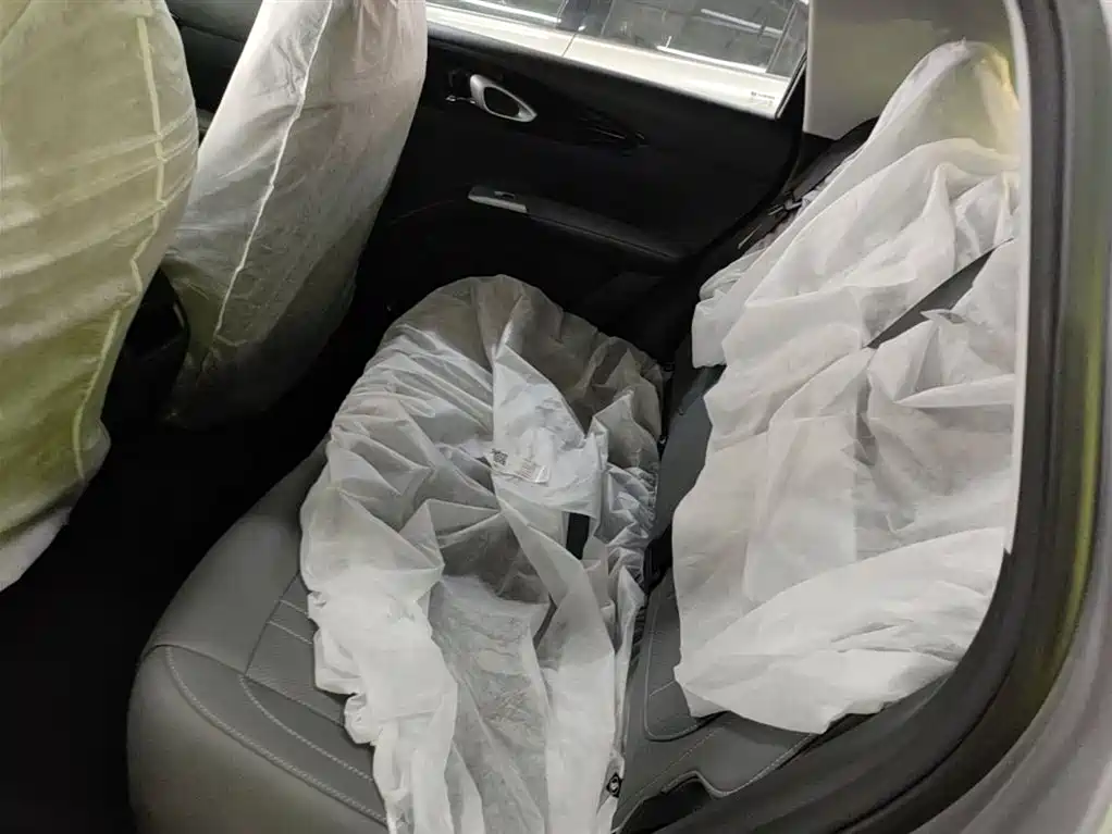 Geely Galaxy Starry Wish 2026 Edition 310km Youth Version фото 17
