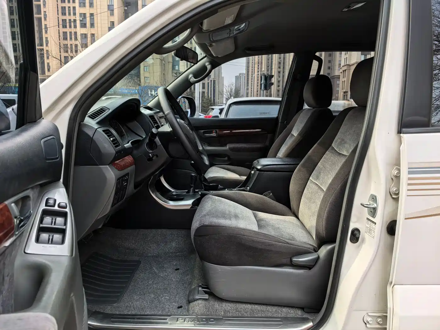 Toyota Prado (Import) 2004 GX 2.7 Automatic фото 9