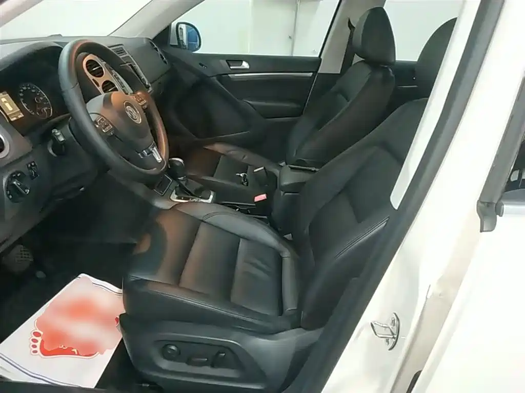 Volkswagen Tiguan 2013 1.8TSI Auto 4WD Luxury фото 15