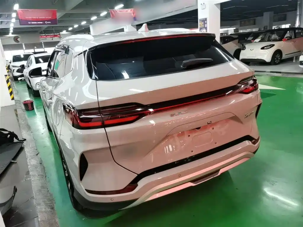 BYD Song PLUS PHEV 2023 Champion Edition DM-i 150KM Flagship PLUS фото 5