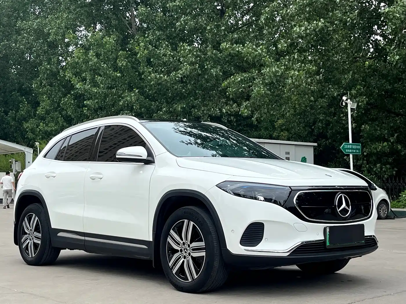Mercedes-Benz EQA 2023 EQA 260 фото 3