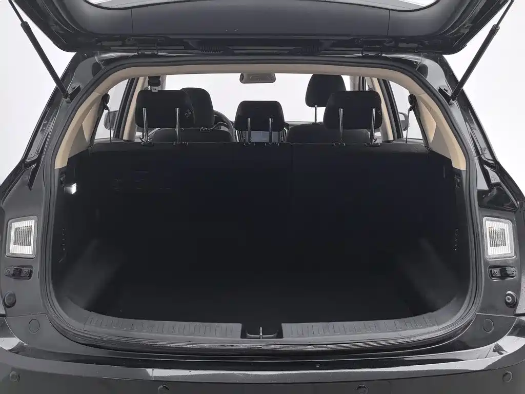 Baojun 560 2015 2015 1.8L Manual Comfort