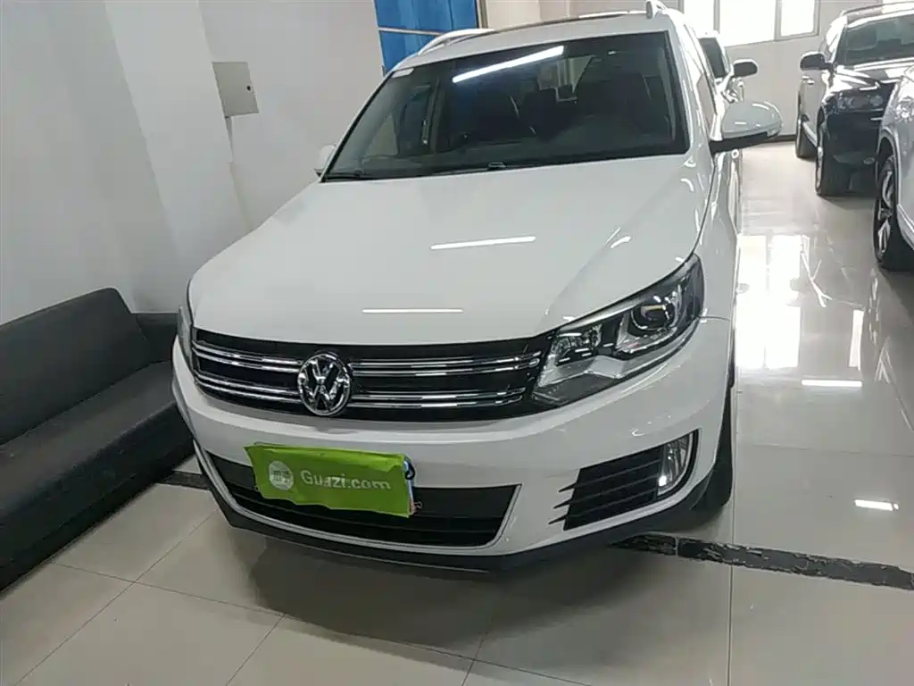 Volkswagen Tiguan 2013 1.8TSI Auto 4WD Luxury фото 3